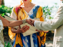 Wedding vows-wedding photography Fitzroy Island